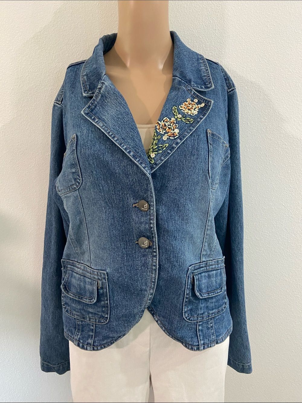d. jeans Embroidered Blue Denim Jacket Sz Tall L
